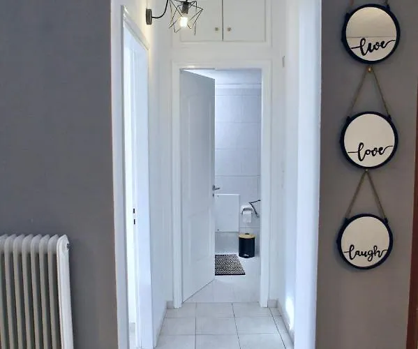 Angelina's Boutique In Apartman Návplio